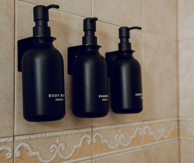 Costa Elegante Hotel & Suites