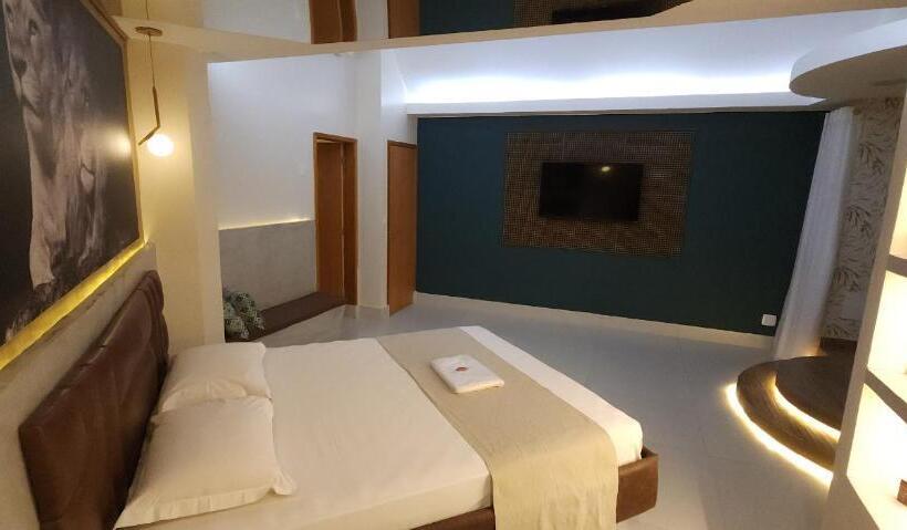 Fiesta Brasilia Motel