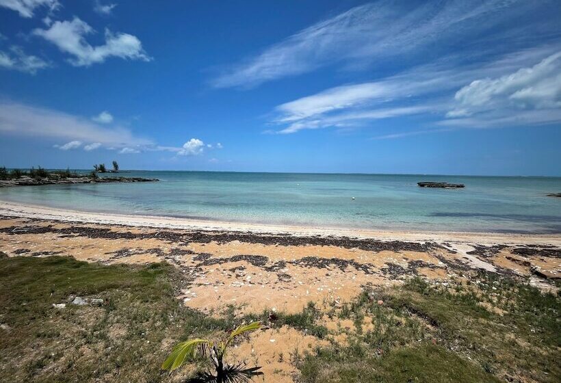 בית מלון כפרי Great Cistern Beach Village