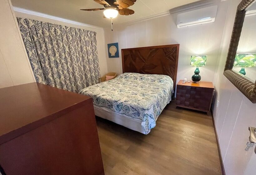 בית מלון כפרי Great Cistern Beach Village