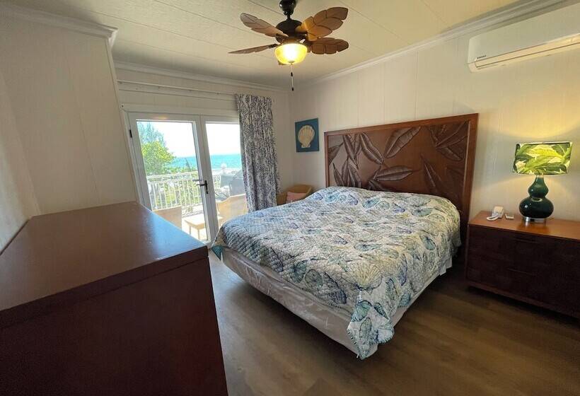 בית מלון כפרי Great Cistern Beach Village