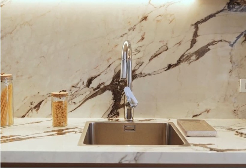 Le Parc Residences   Luxury Suites