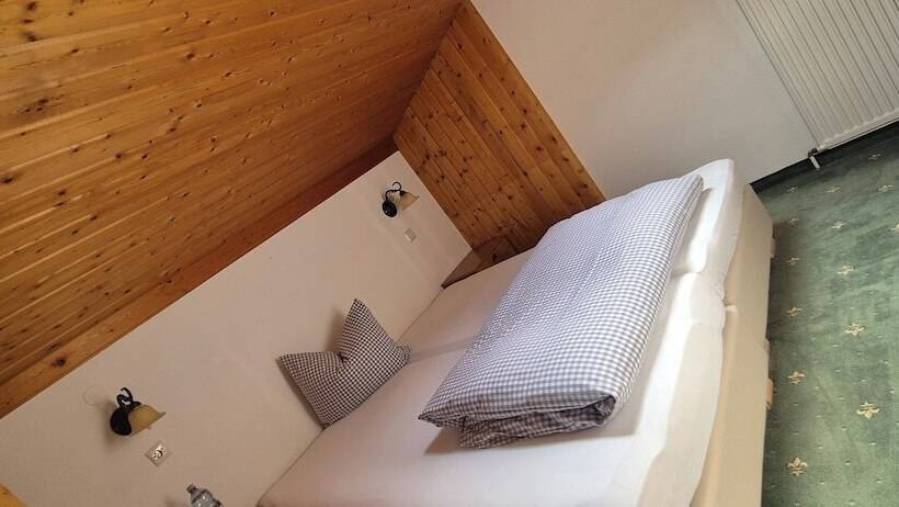 Bed and Breakfast Pension Edi