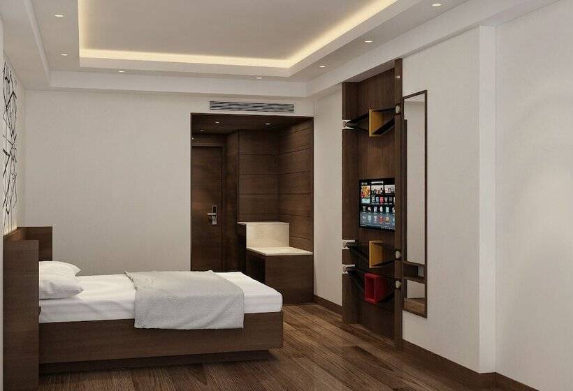 Отель Ginger Srinagar Barzulla Near Srinagar Airport