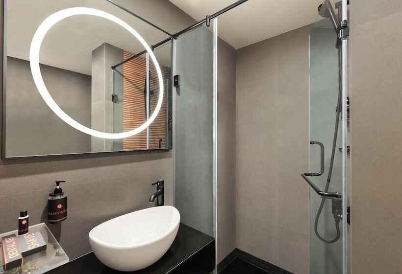 Отель Ginger Srinagar Barzulla Near Srinagar Airport