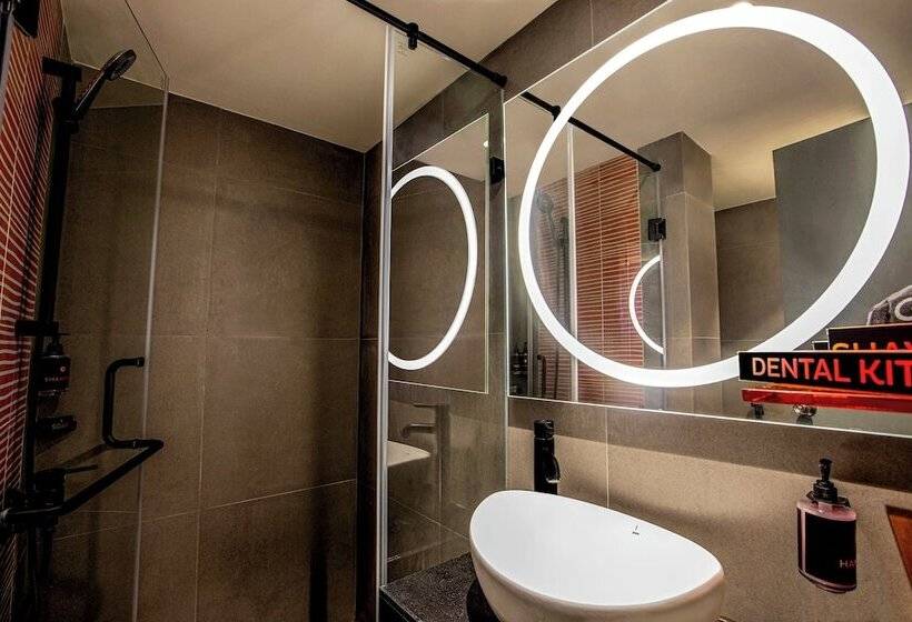 Отель Ginger Srinagar Barzulla Near Srinagar Airport