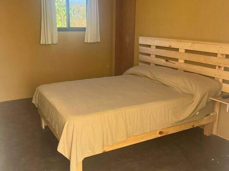 هاستل El Paraíso De María