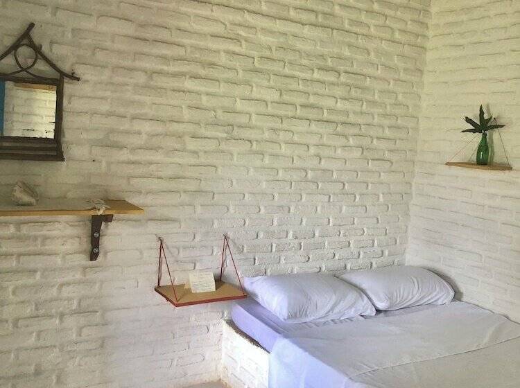 ユースホステル Quatro Ventos