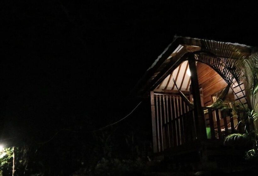 ユースホステル Selatan Rinjani