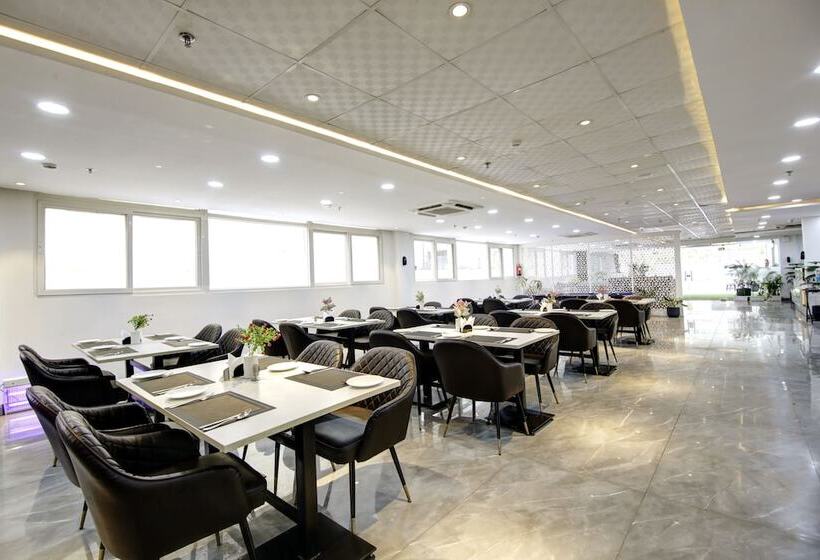 Flxho Cyber One   Hotel And Banquet Cyber City