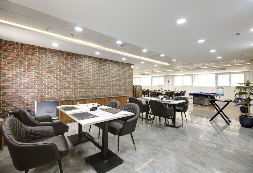 Flxho Cyber One   Hotel And Banquet Cyber City