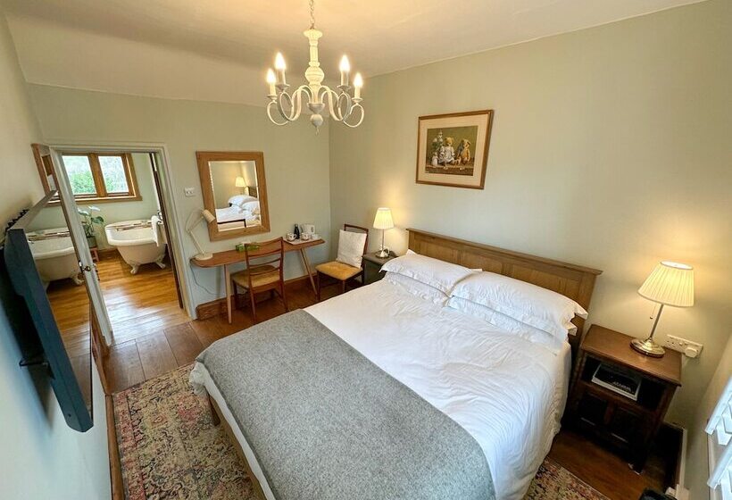 ペンション The Globe House