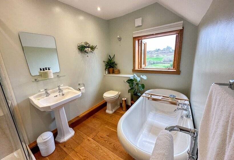 ペンション The Globe House