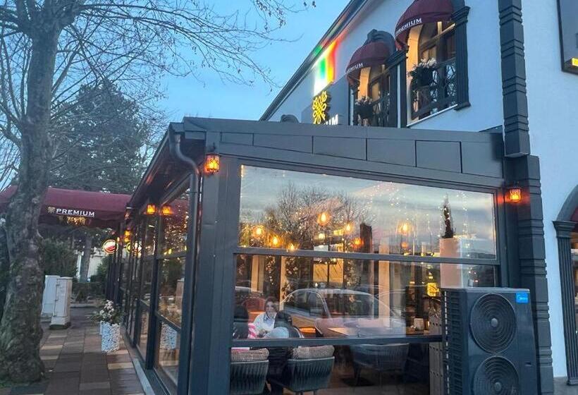 Premium Hotel, Mediterranean Food & Mezze Bar