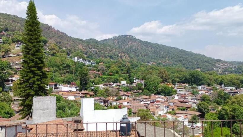 ユースホステル Valle De Ensueño