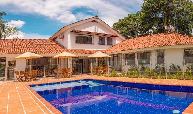 Bed and Breakfast Doral House Villavicencio