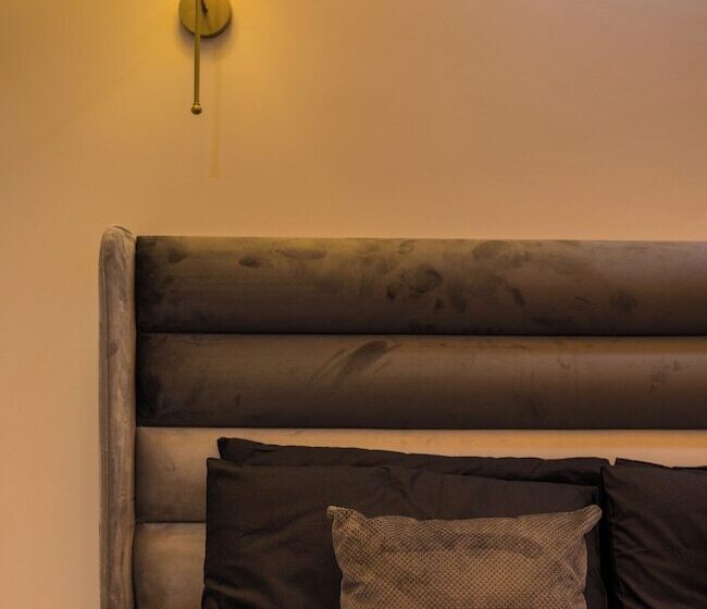 Brandhill Airport Suites