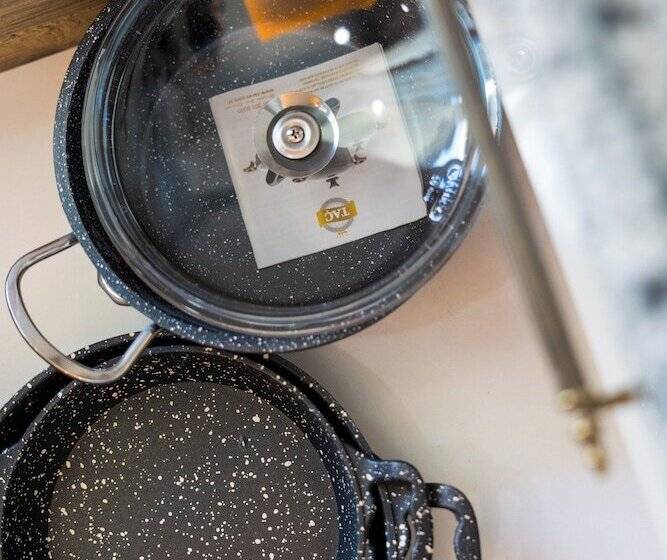 Brandhill Airport Suites