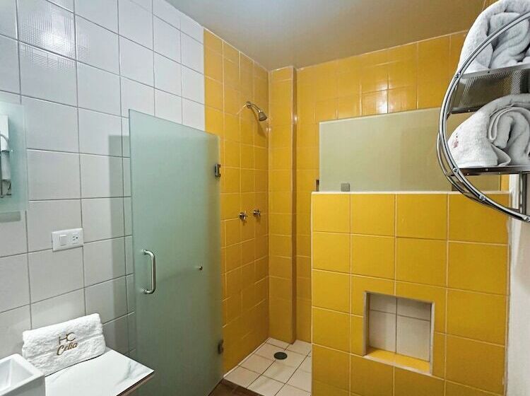 בית מלון כפרי Boutique Doña Celia