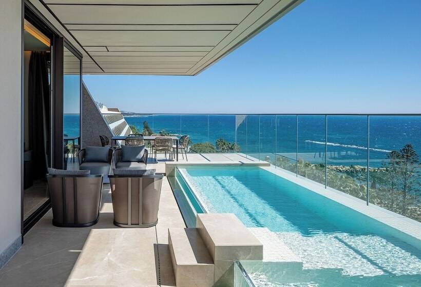 호텔 Amathus Residences