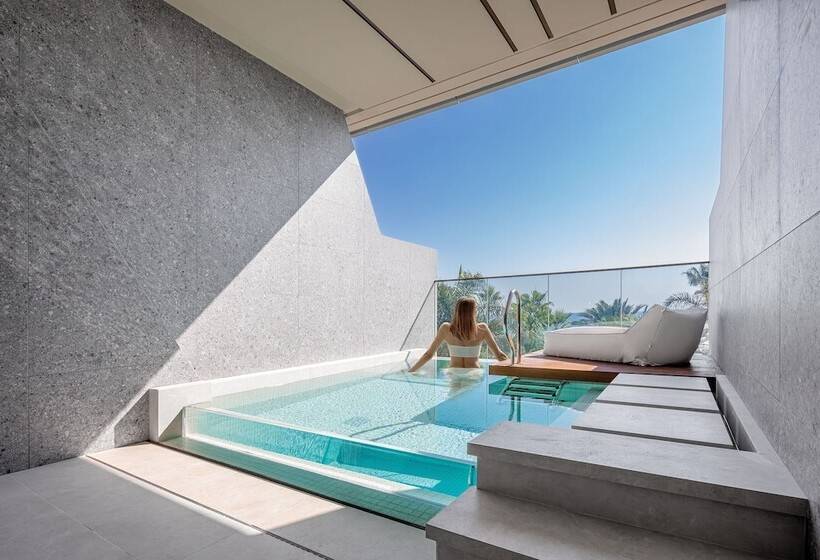 호텔 Amathus Residences