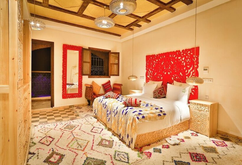 ホテル Farm Ikalimo