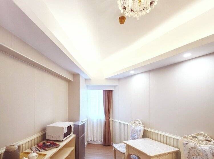 Mihua International Apartment