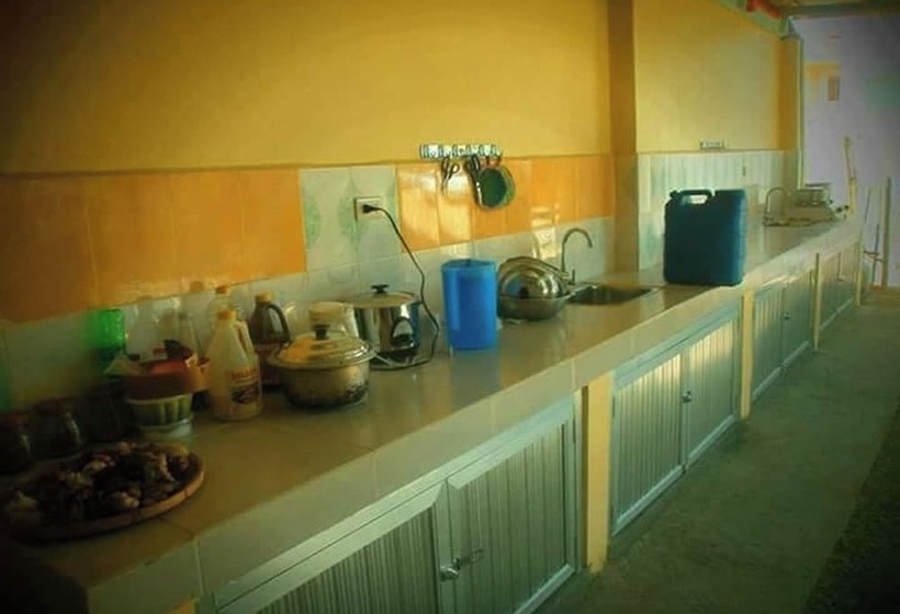 هتل Awel Seashore Inn Near Surf Spot