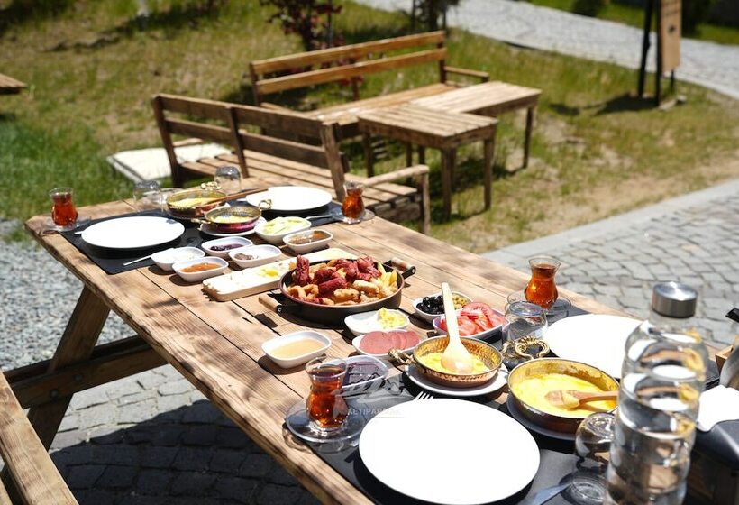 ホテル Ayder Altıparmak Suit