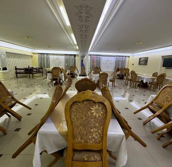 فندق Grand Silk Road