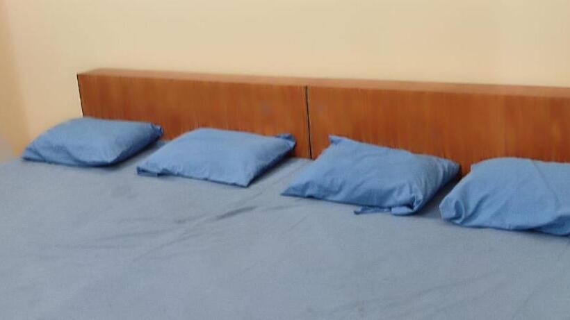 Отель Kesarwani Seva Sadan