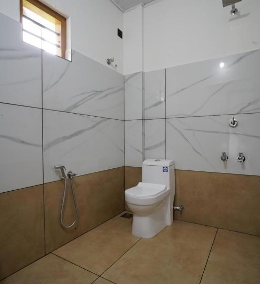 فندق Moonlit Royal Grand Suite