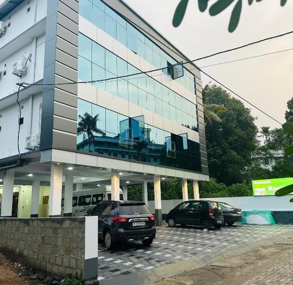 فندق Moonlit Royal Grand Suite