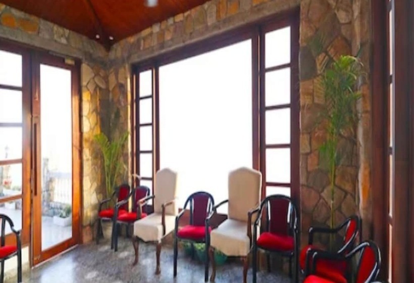 فندق Shashwat Grand Valley