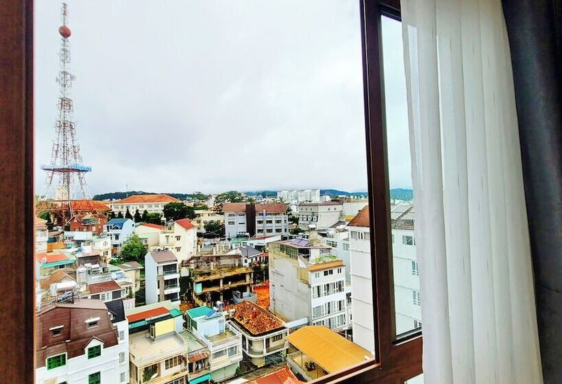Lumina Hotel Da Lat Central