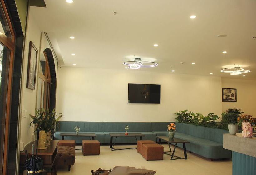 Lumina Hotel Da Lat Central