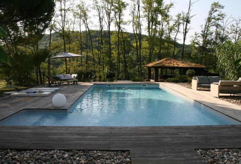 مبيت وإفطار Cocon De Verdure Avec Piscine Chambre Lit King Size 2m