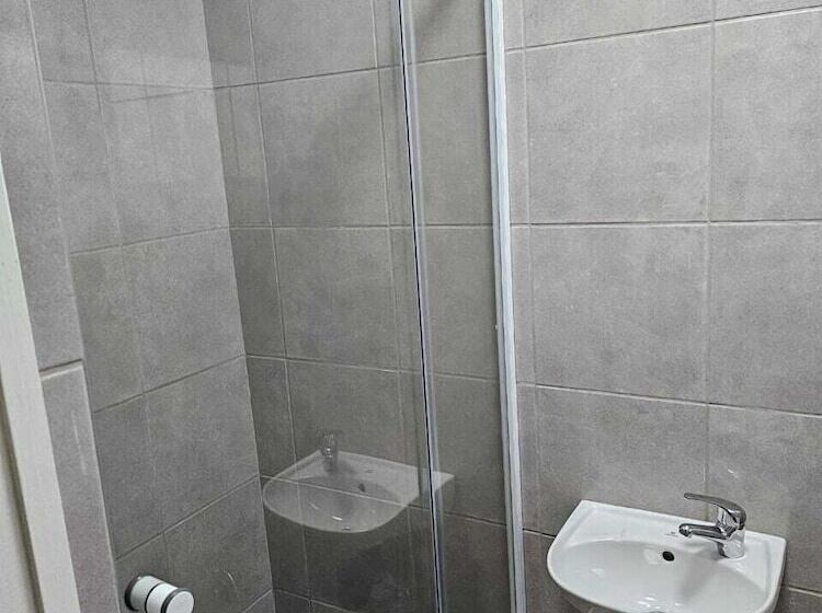 בית מלון כפרי Hagar Lodge