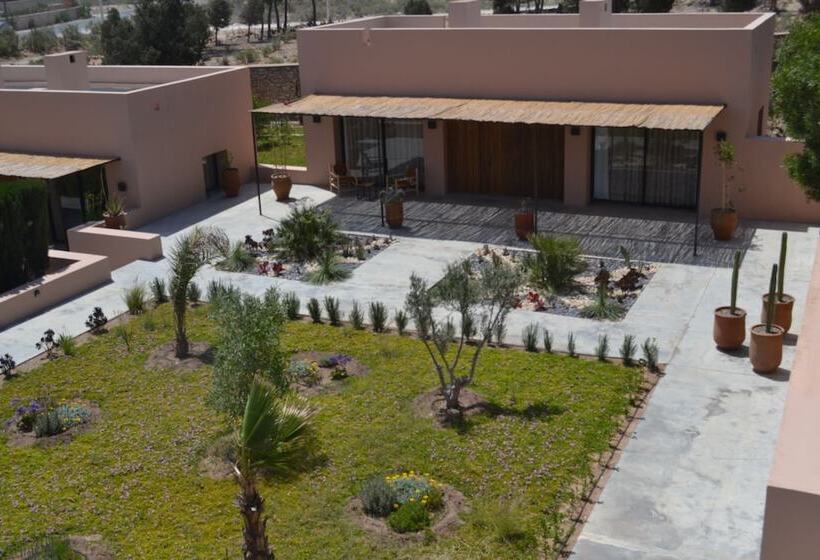 پانسیون Dar Almajula