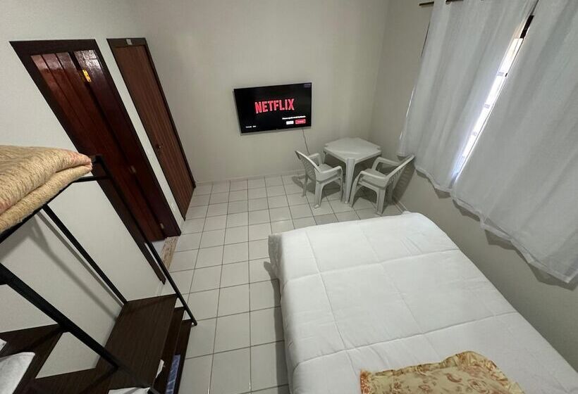 פנסיון Pousada Jet Club Marine Angra