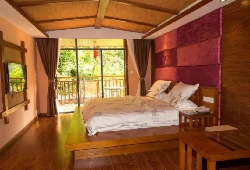 Bluesky Hotel & Resort