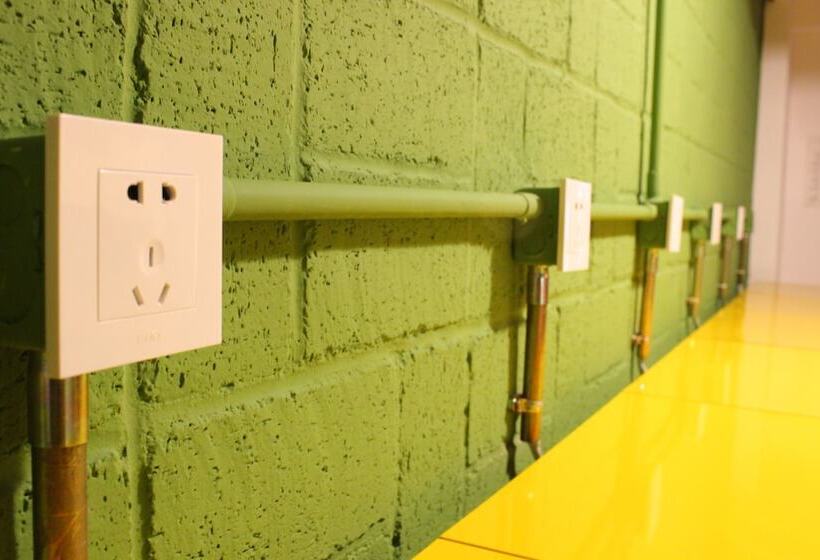 Chengdu Cloudatlas Hostel