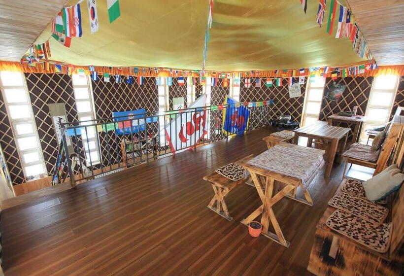 Manzhouli Volga River International Youth Hostel