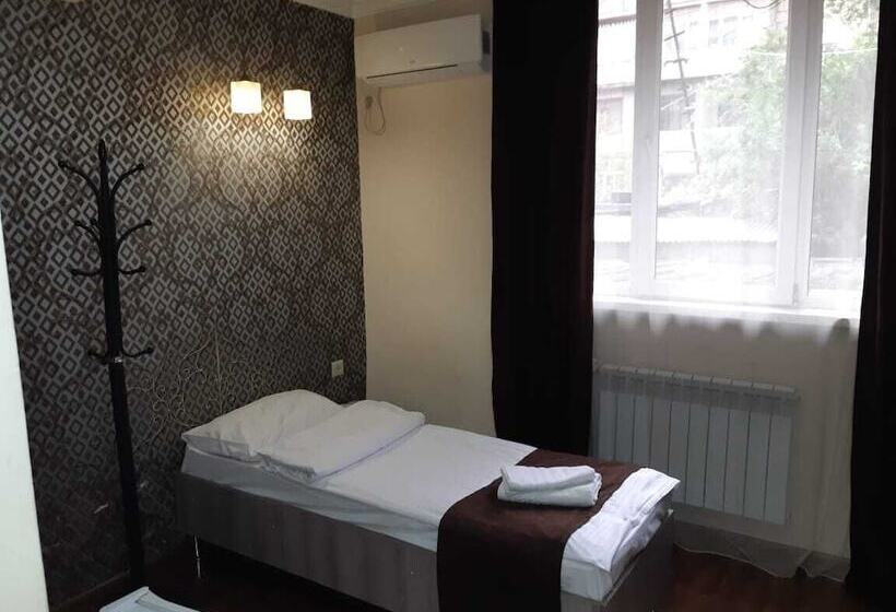 호스텔 Mkhitaryan S Guest House