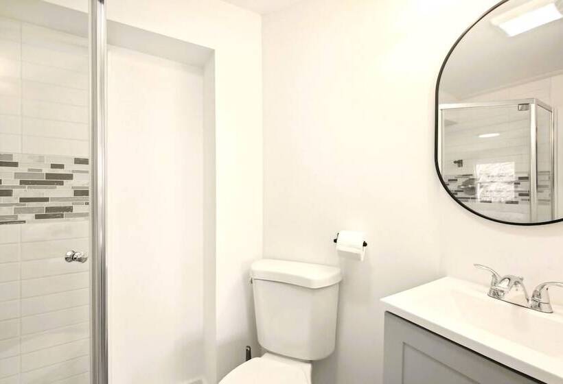 צימר The Cottage At Amos Lake