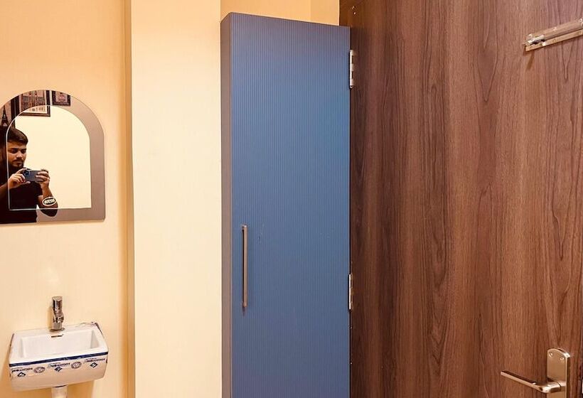 בית מלון כפרי Lavasa