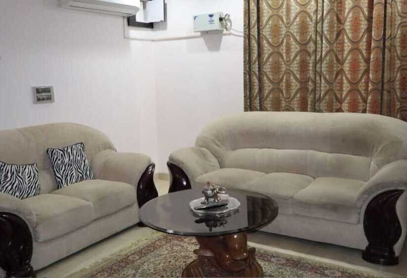 Отель Prithvi Farm Cottage And Villa