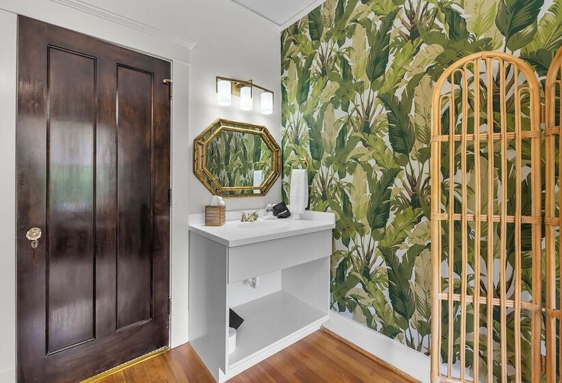 בית מלון כפרי Rockwood Inn