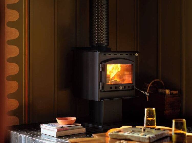 בית מלון כפרי Sun Ranch