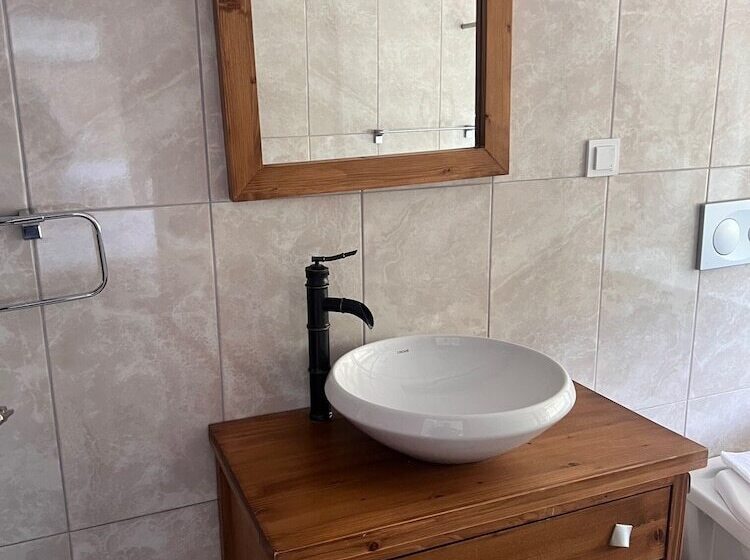 Отель Teras Orhaniye